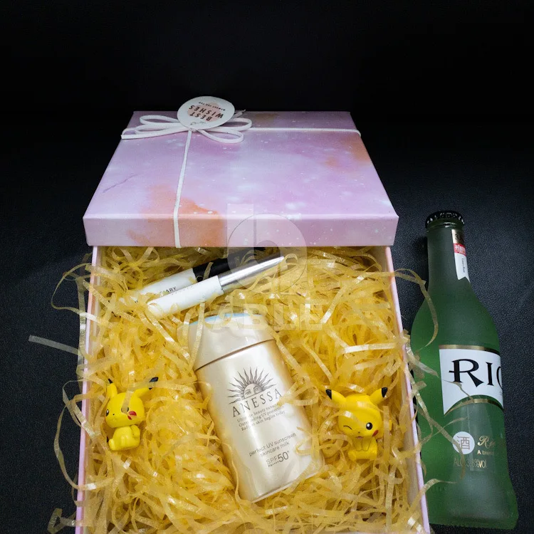 Shredded Bright yellow Lafite filling paper for decorating gifts