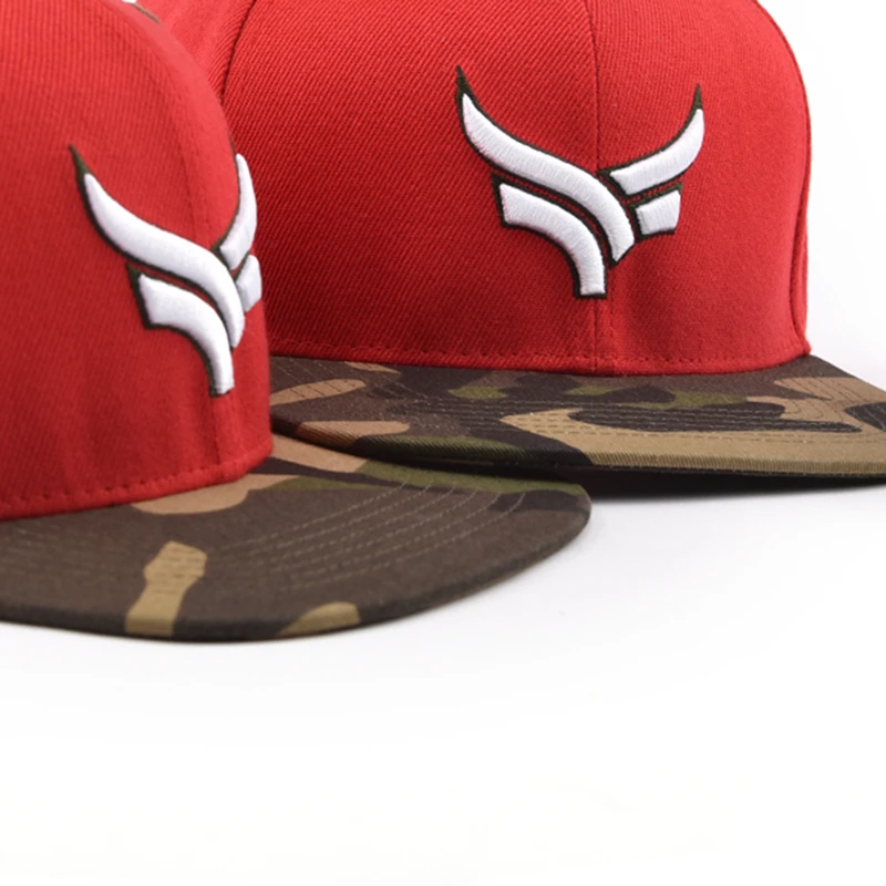 OEM unisex male camo camouflage brim hats wholesale 3d embroidery custom two tone flat snapback 6 panel hats