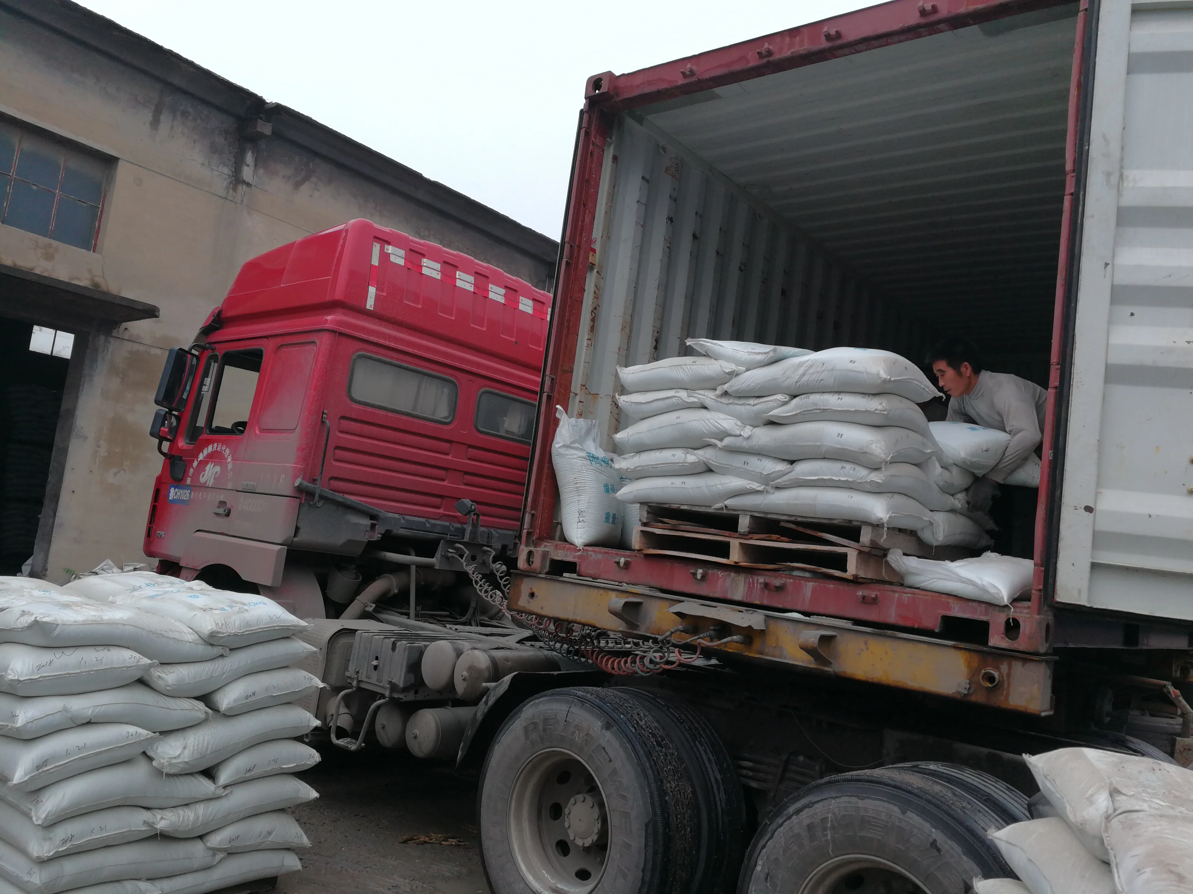 Ceramic Raw Material Lithium Porcelain  China Stone Powder for Ceramic