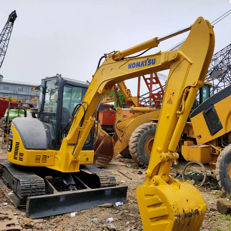 Second hand Cheap price mini used Komatsu 5.5ton  excavator for farm garden works