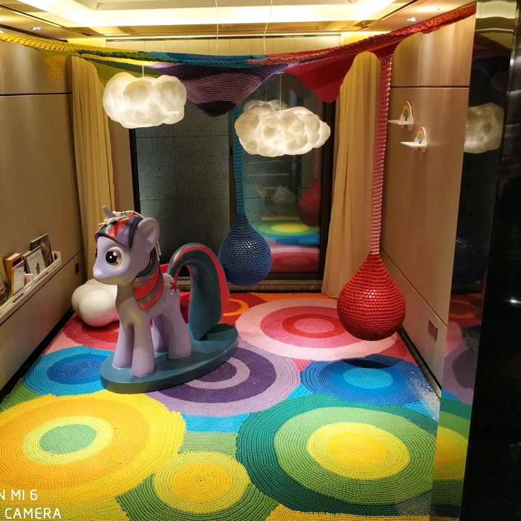 Handmade rope nets woven swing with soft ball