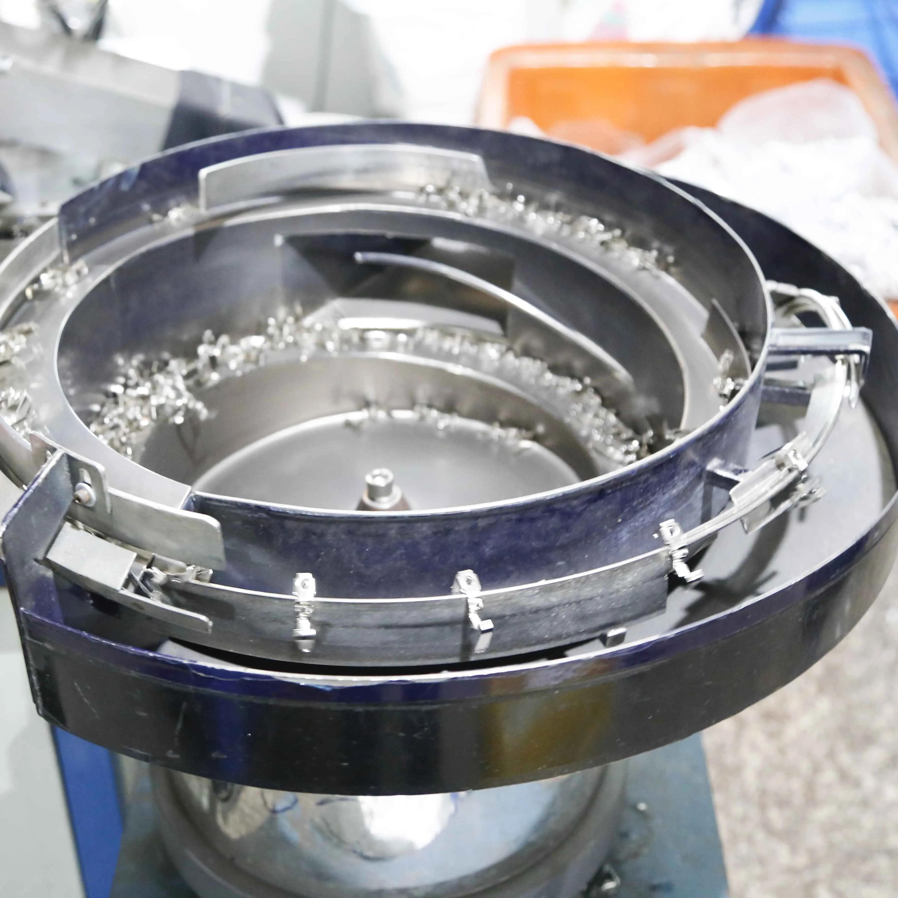
AUTOMATIC CABLE COILING MACHINES 