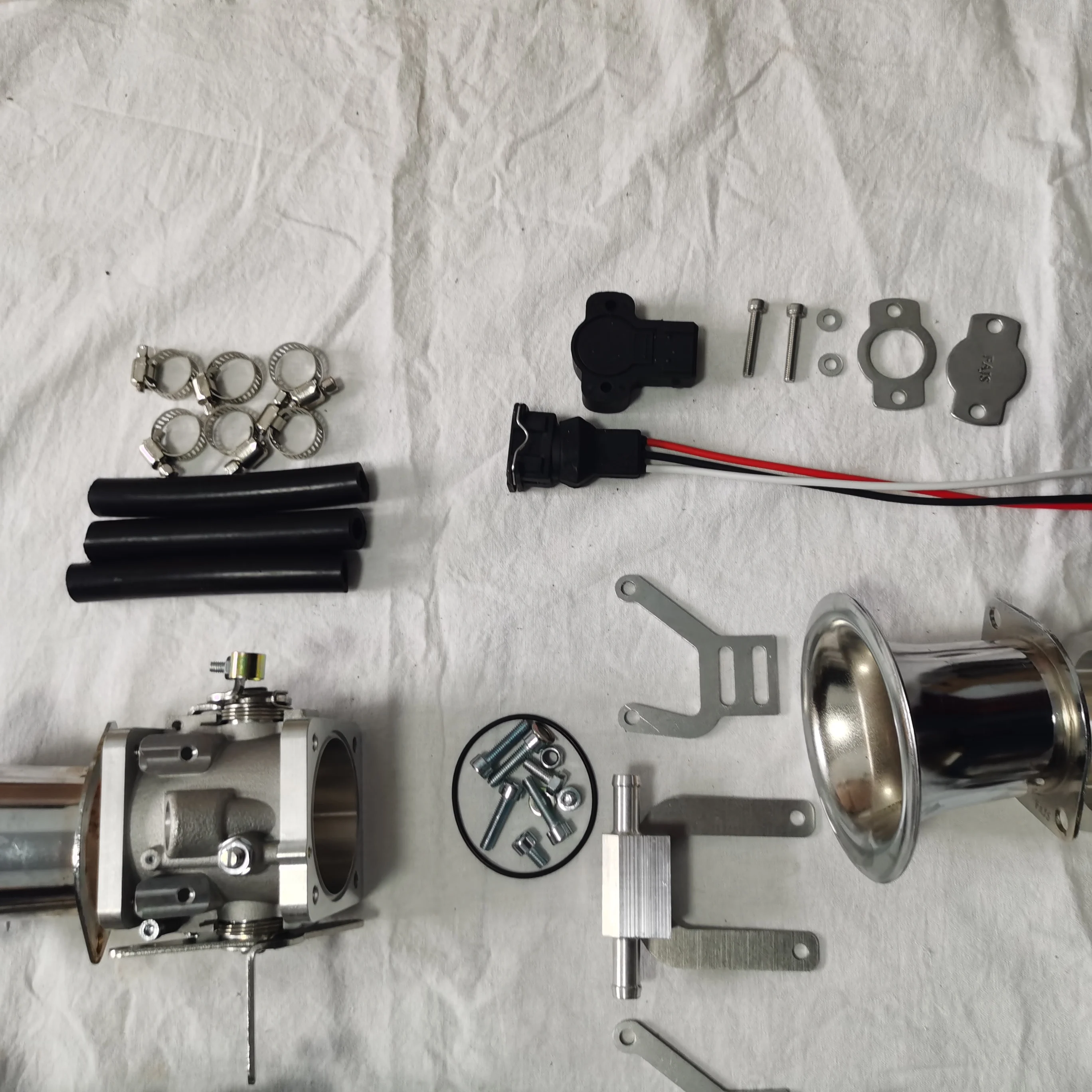 six  FAJS THROTTLE BODY TZ6-40(42/45/48/50)-6 OBX THROTTLE BODY JENVEY THROTTLE BODY 40/42/45/48/50OBX with tps air horn linkage