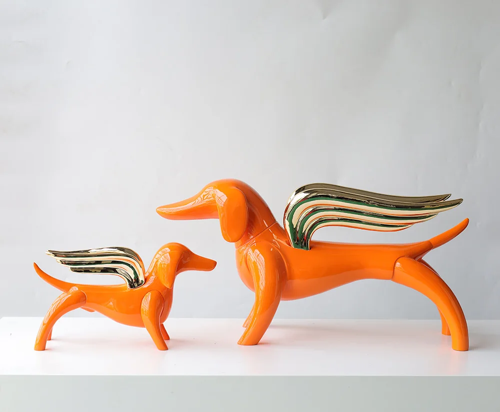 Modern interior decoration design ornaments gift resin Golden Angel Wings dog sculpture
