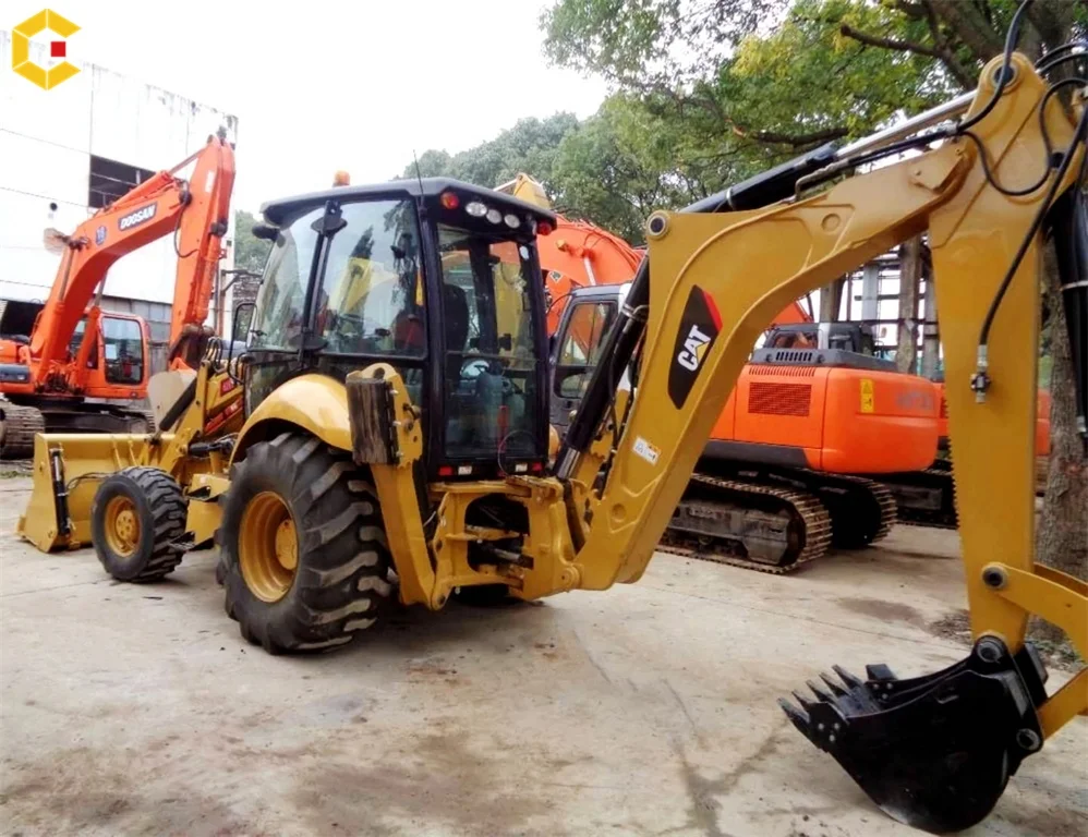 Недорогой экскаватор-погрузчик cat 420