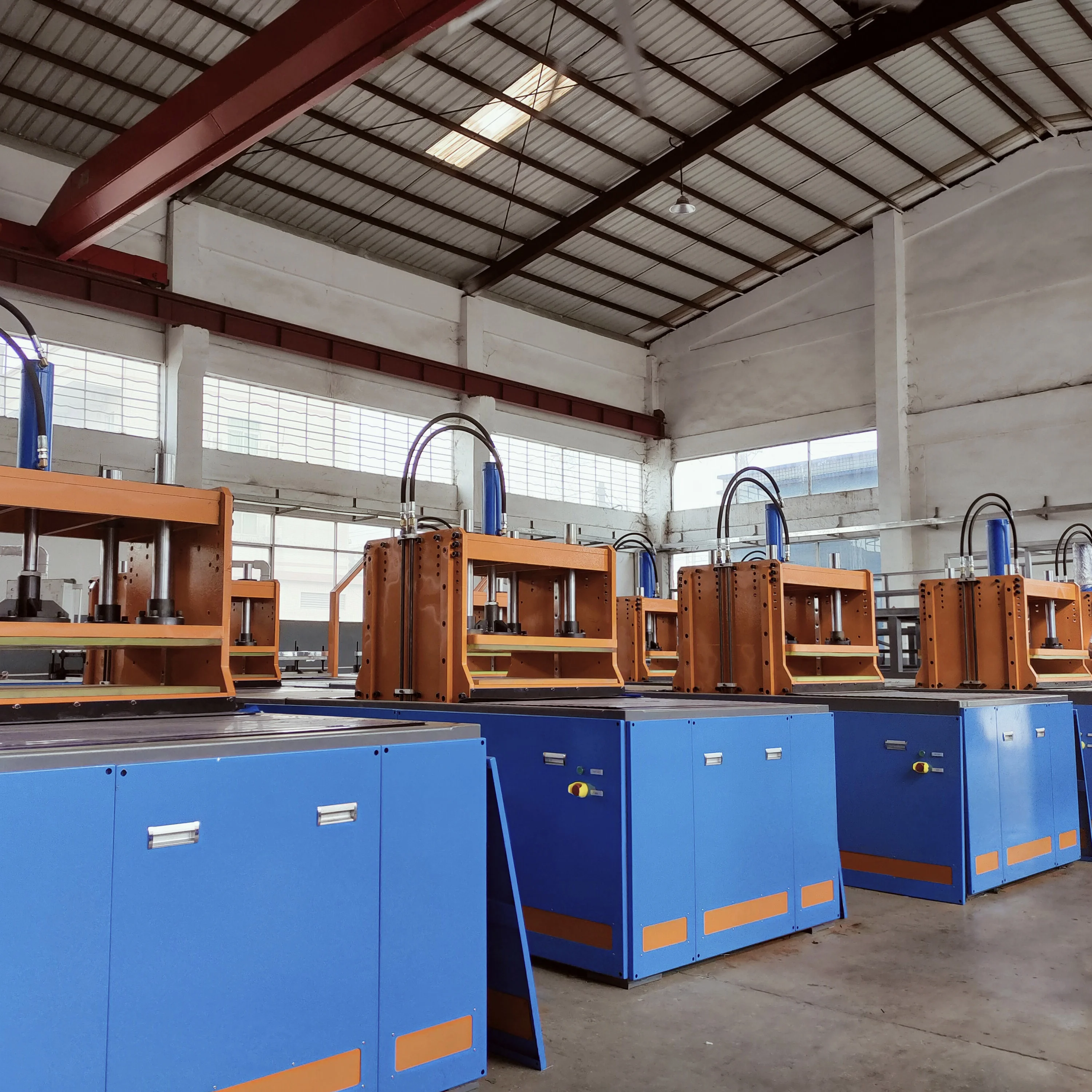  30 Tons Pultrusion Machine Servo Motor Configuration Energy-saving for