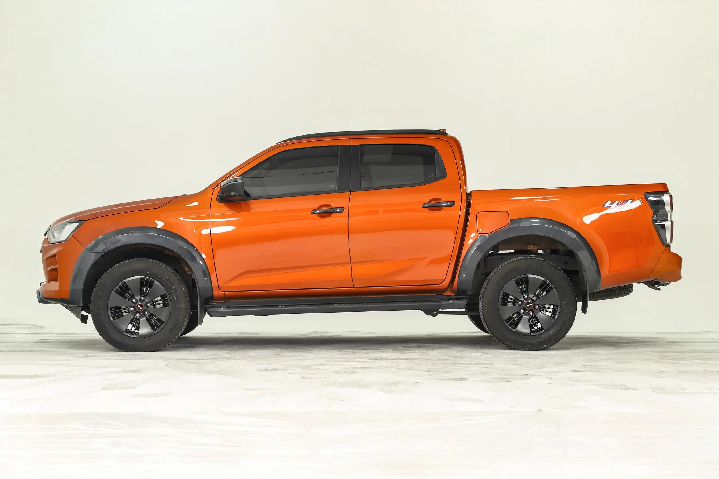Депозит новый автомобиль Isuzu D-MAX 2023 1 9 т автоматический 4-приводный дизельный V-CROSS ведущий RZ4E подержанные автомобили пикап