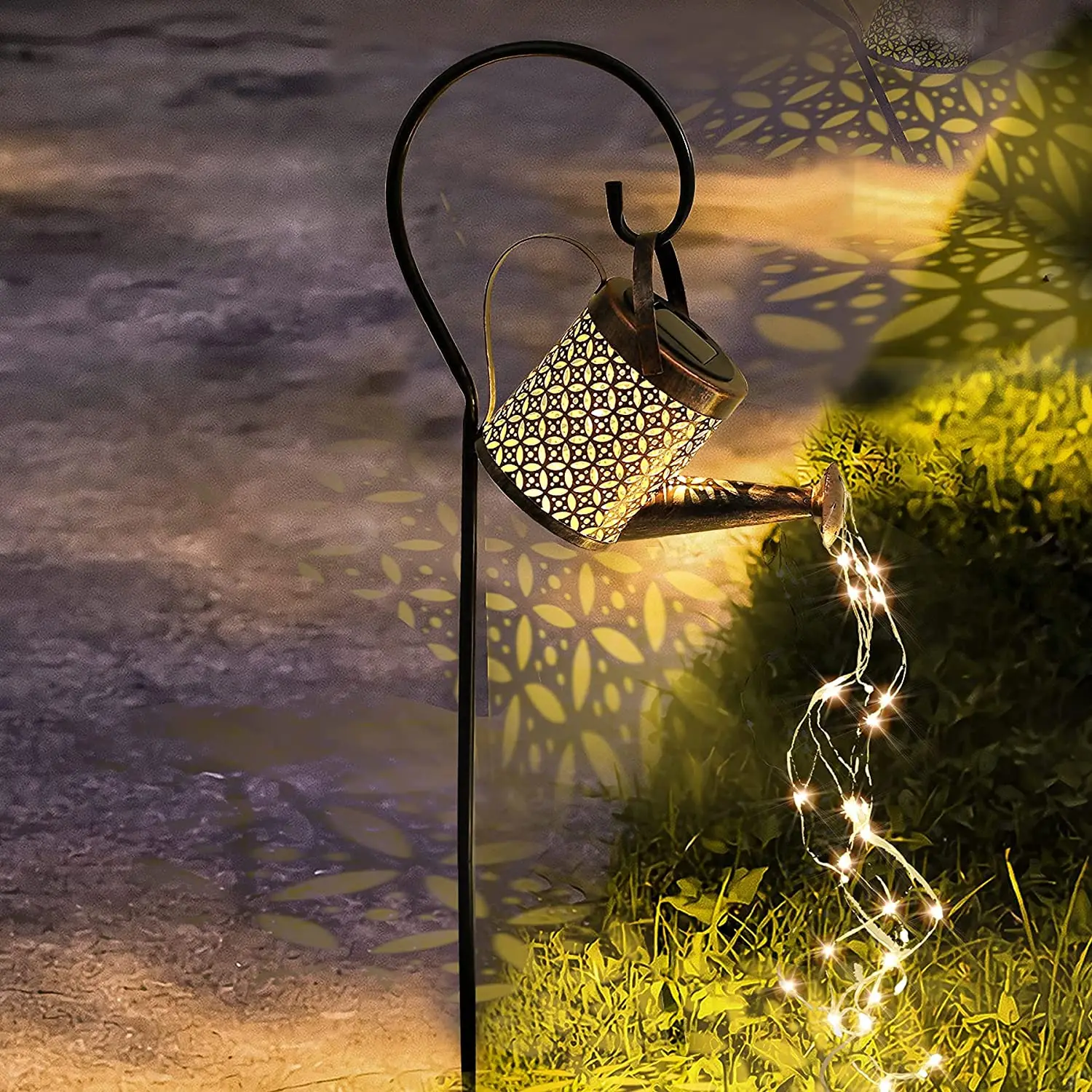 Hotsale Creative Hollow Out Iron Art Kettle watering can Solar Garden Light Shower Floor Stake Landscape Light