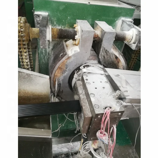 Flat cable extruder cross head for elevator cable submersible pump cables with inner heating