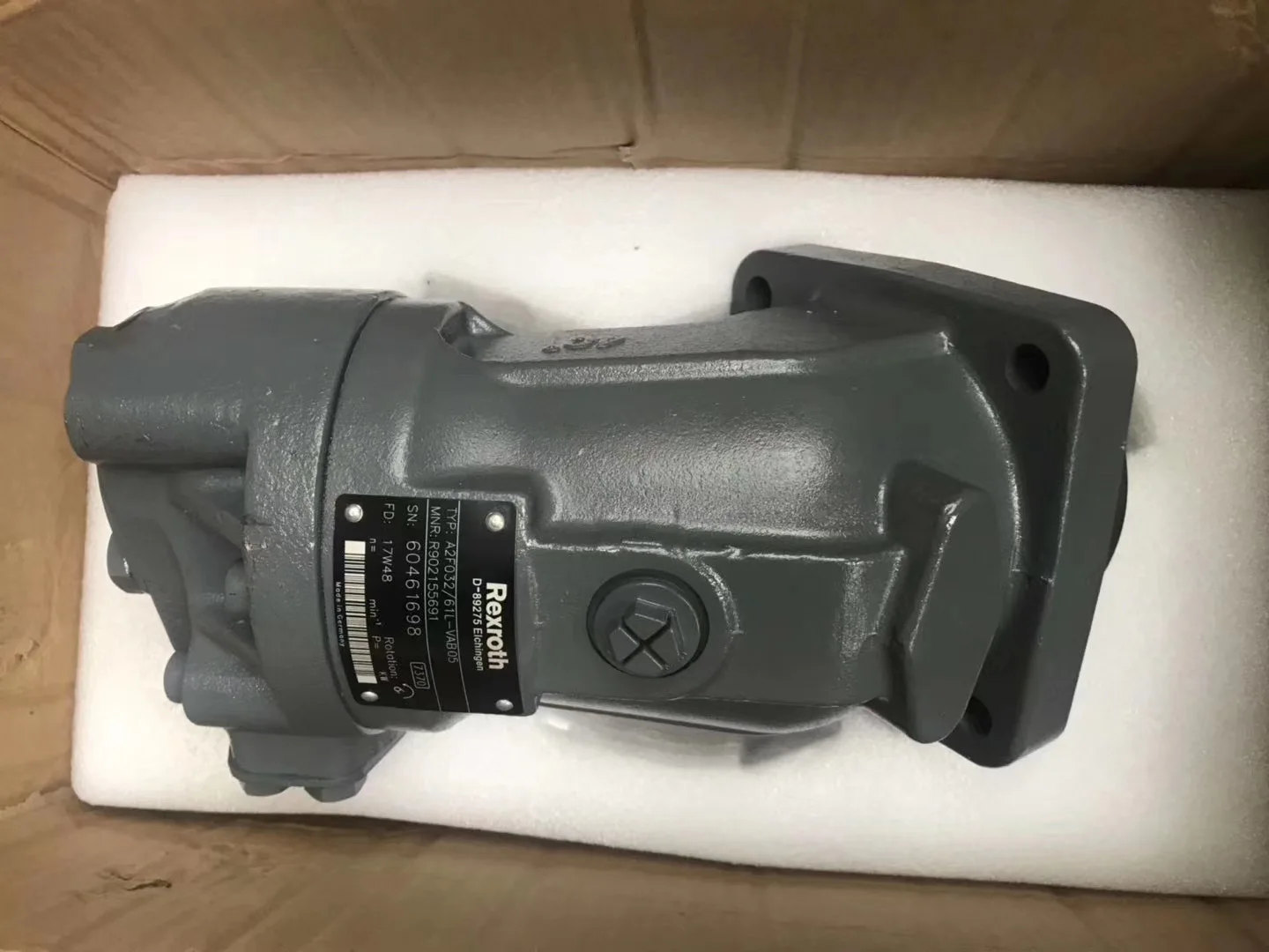 REXROTH A2F12 PISTON PUMPA2F12R4Z4 HYDRAULIC PUMP