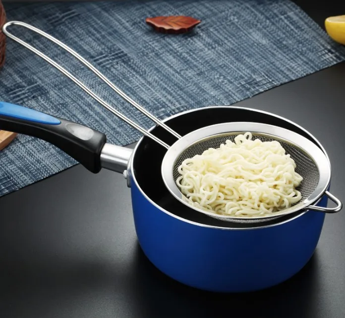 
3pcs Premium Quality Kitchen Fine Mesh Stainless Steel Fine Mesh Strainers Colander Sieve Set With Long Handle 