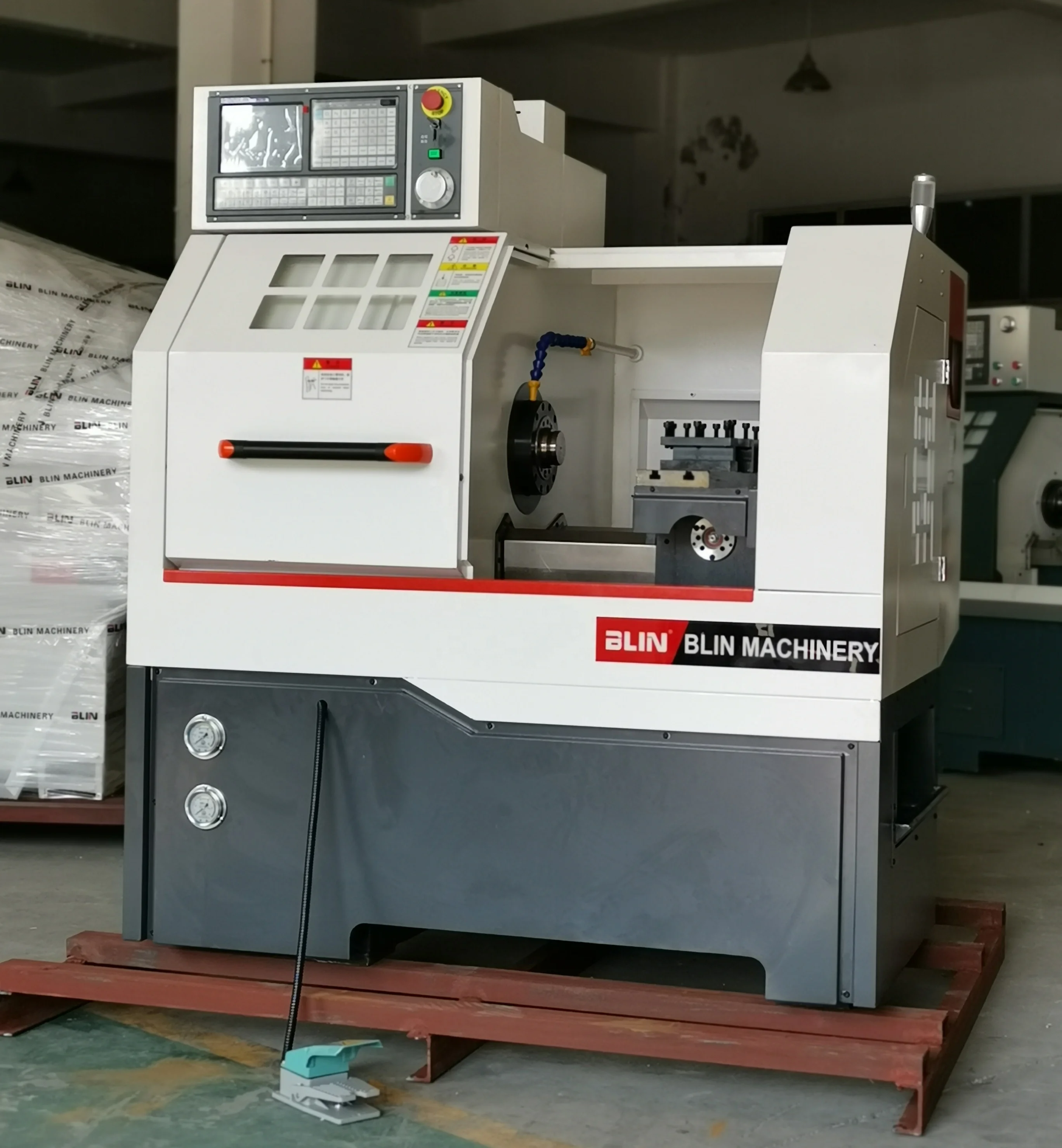 
BL-Z0632 High Quality Cheap Taiwan Standard Germany Technology Flat Bed CNC lathe milling machine 