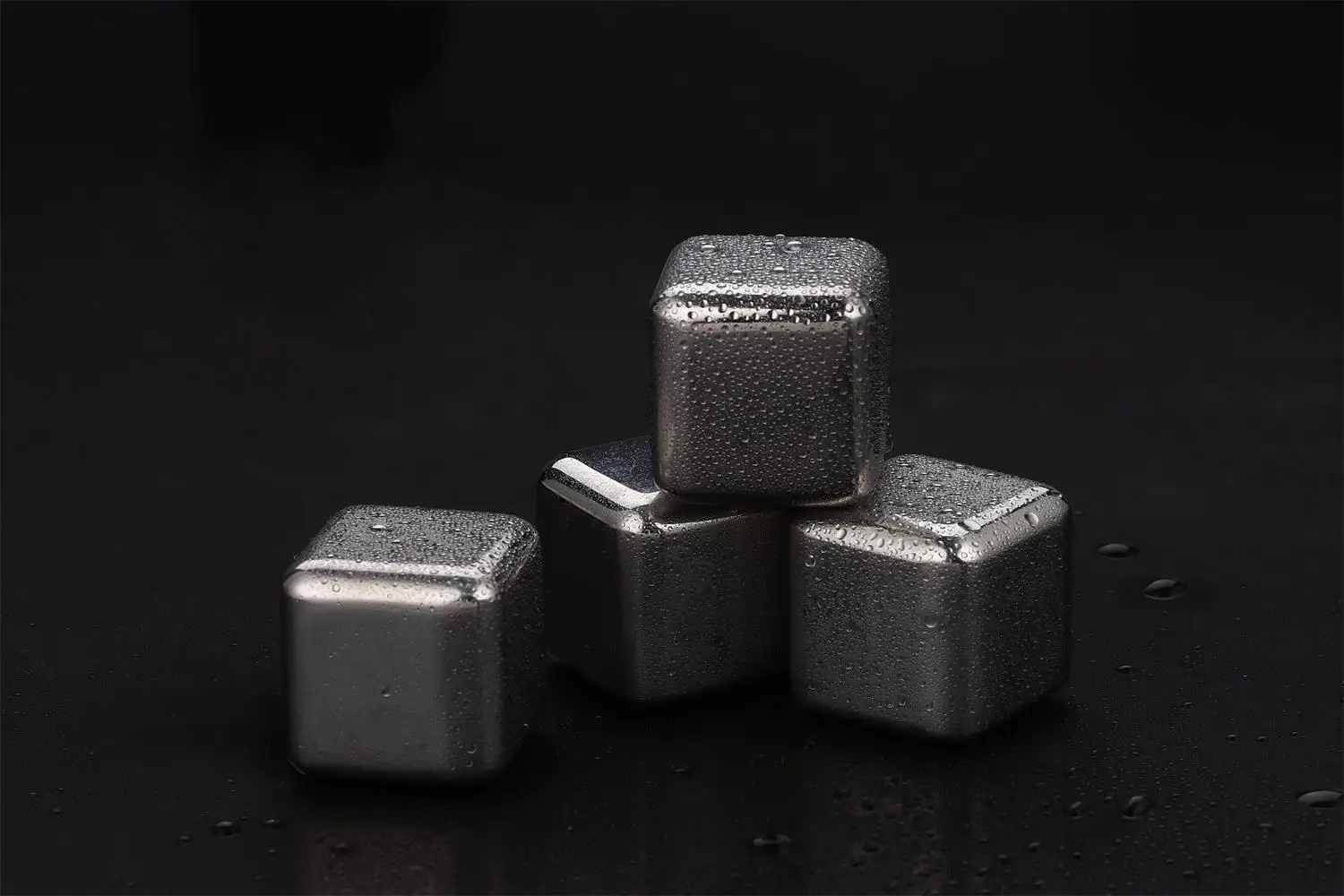 Ice Cube Laser Engraving Silver 4/6/8 Pcs Stainless Steel Whisky Ice Cube Set Mold Price Ice Cube bar