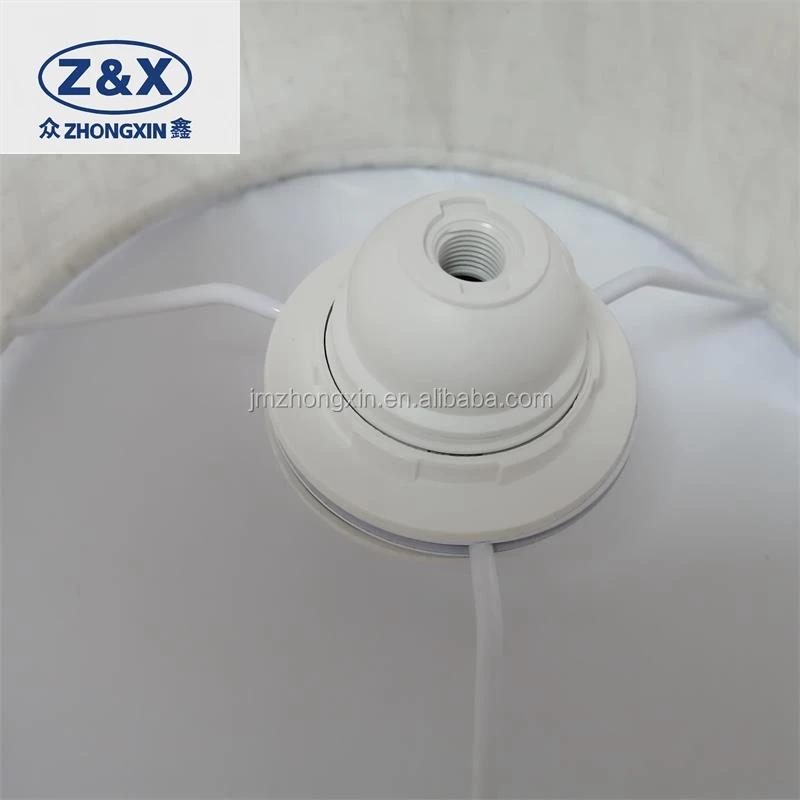 Russian Market wholesale E27 Screw Black Bulb Socket One Ring plastic Lamp Holder