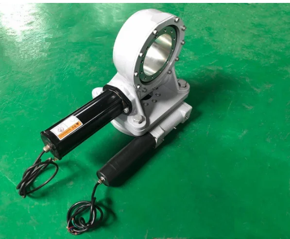 SDE9 Dual Axis Slew Drive With 24v Dc Motor