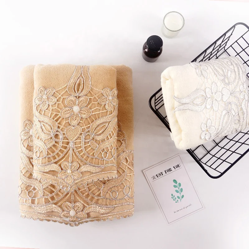 Luxury Good Quality Plain Weave Velvet Pearl Silver Thread Gift Towel with Beautiful Lace