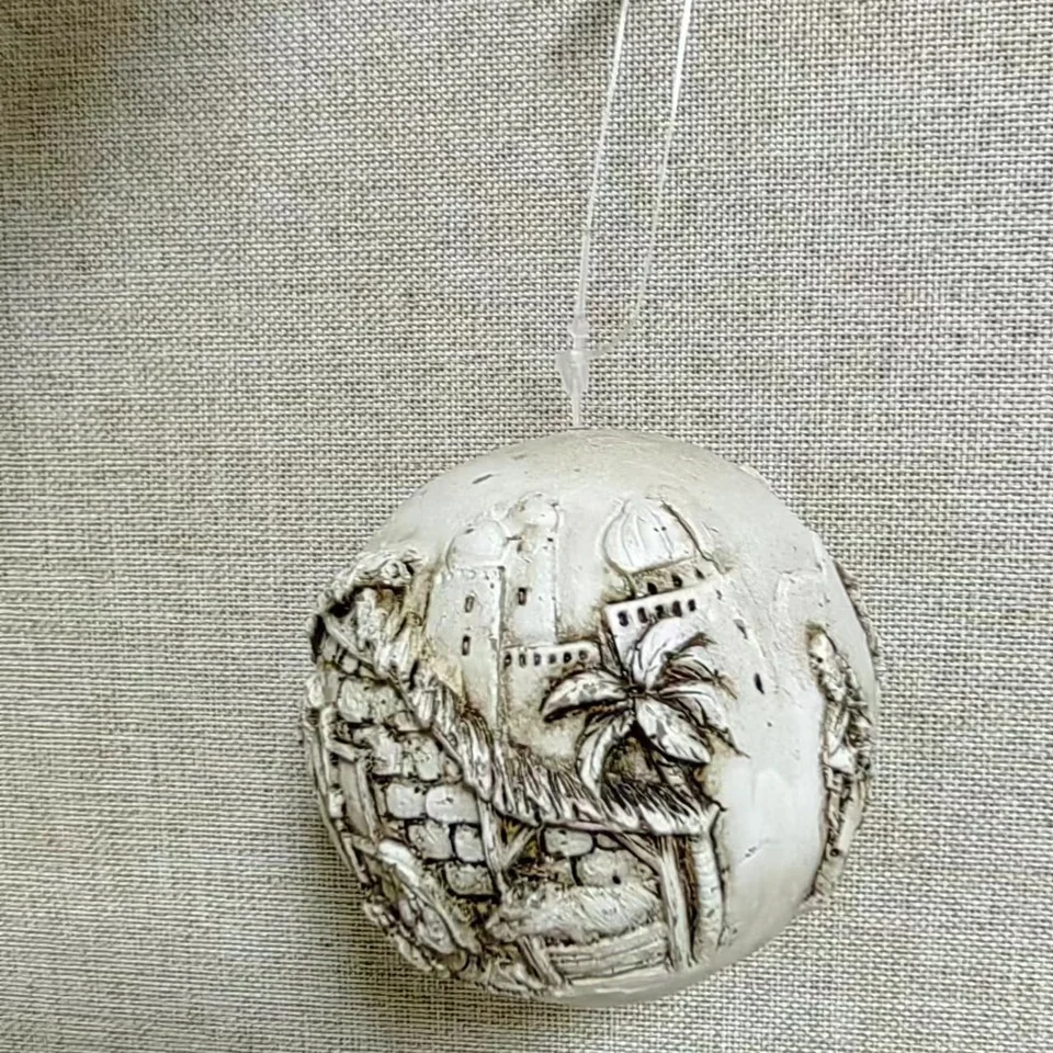 Holy Family Stable Nativity Scene Figurine Statue Resin Religious Crafts Christmas Tree decor products Ball Hanging Ornament