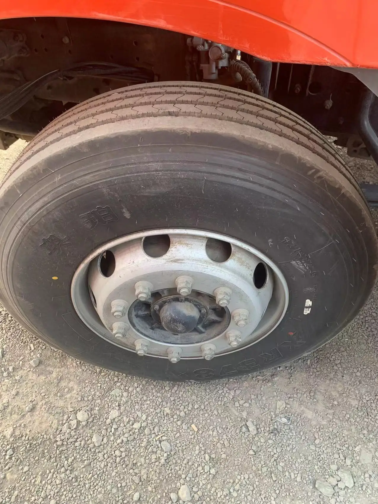 FAW tractor truck 6*4 tractor truck tractor trailer truck head euro 2 euro 3 low price for sale