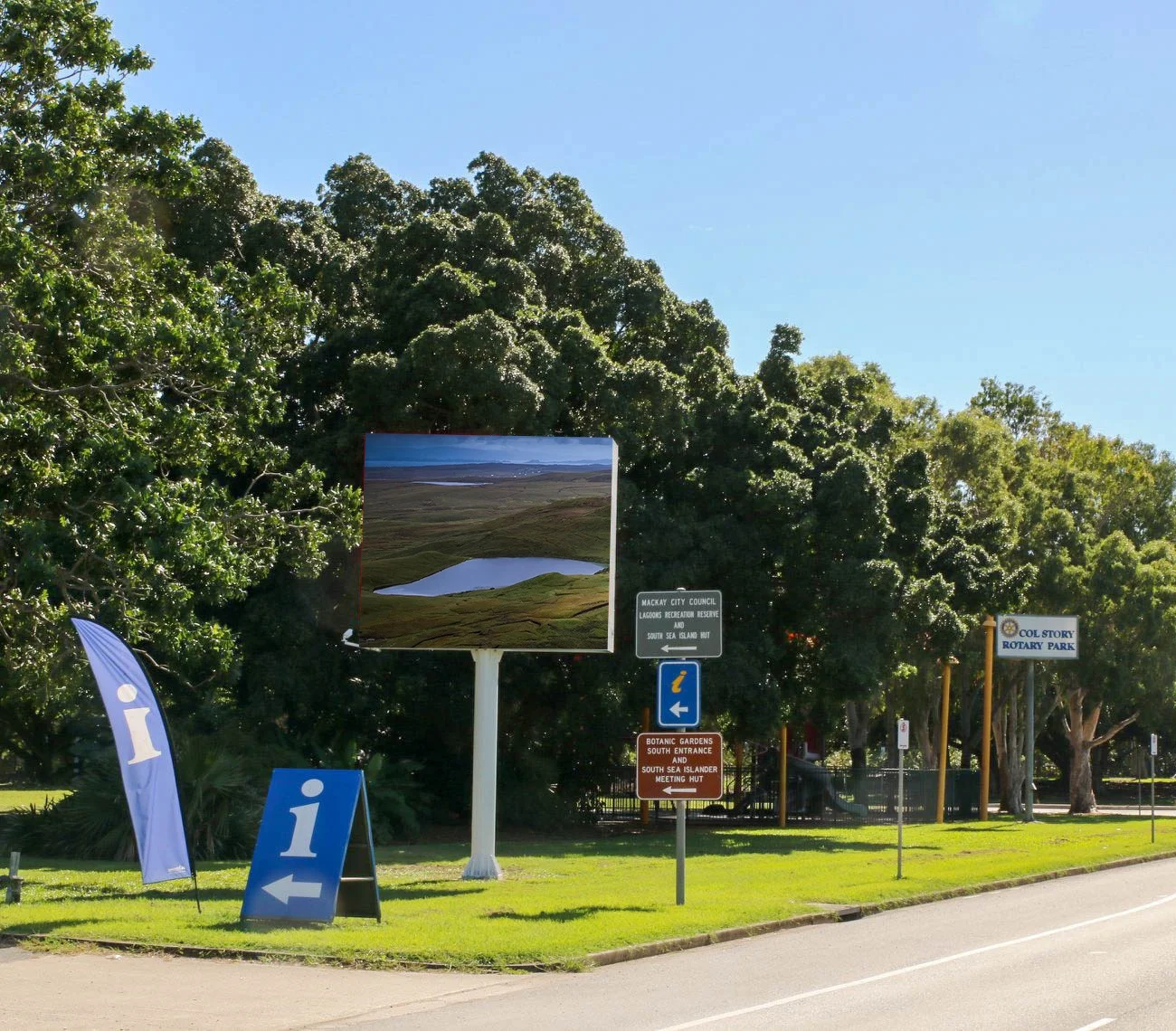 Панель SMD дорожный столб светодиодный цифровой экран P8 СВЕТОДИОДНЫЙ рекламный видео дисплей щит RGB железная наружная стена IP65 8 метров