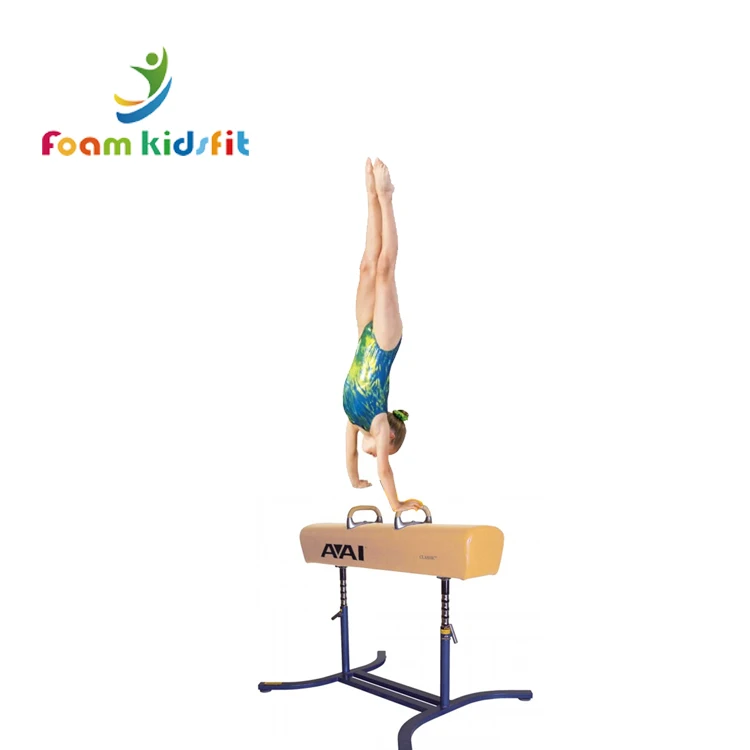 Классический гимнастический конь