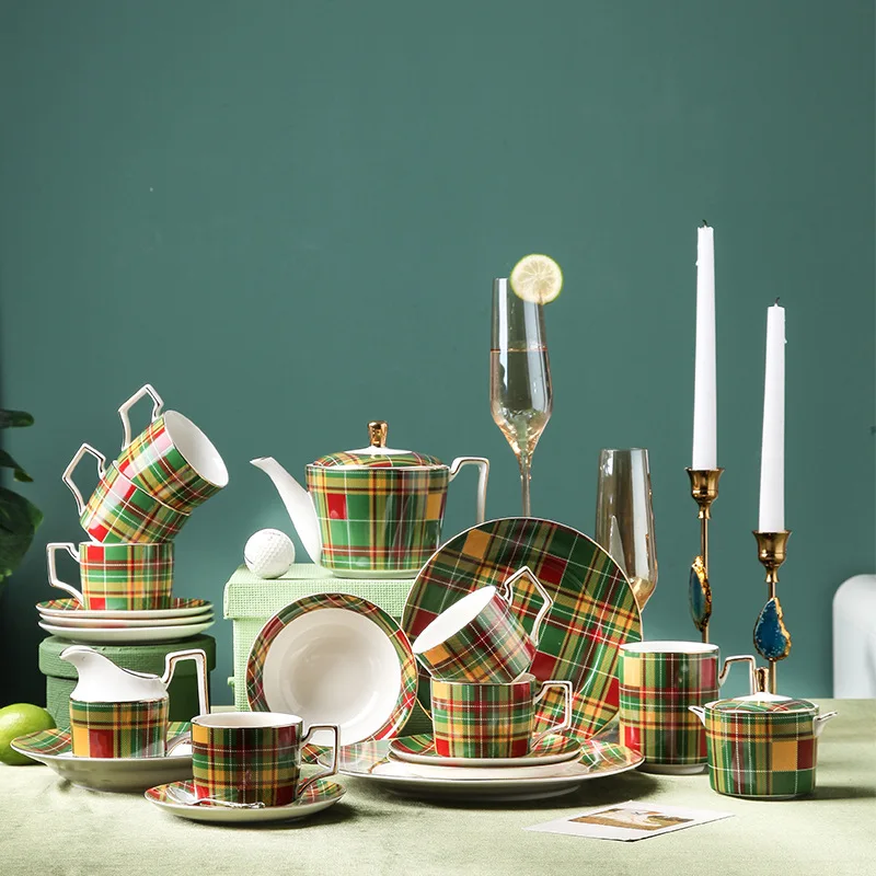 New design green plaid porcelain coffee cup set christmas arabic ceramic tea set for afternoon tea time