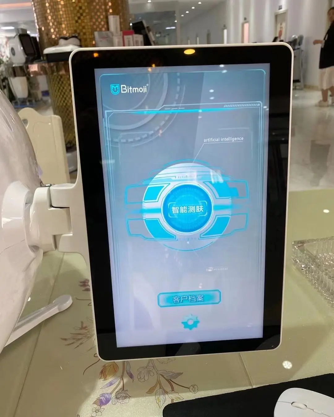 Professional 8 spectrum scanner camera 3D Skin Analyzer Machine SPA Use Skin Analyser