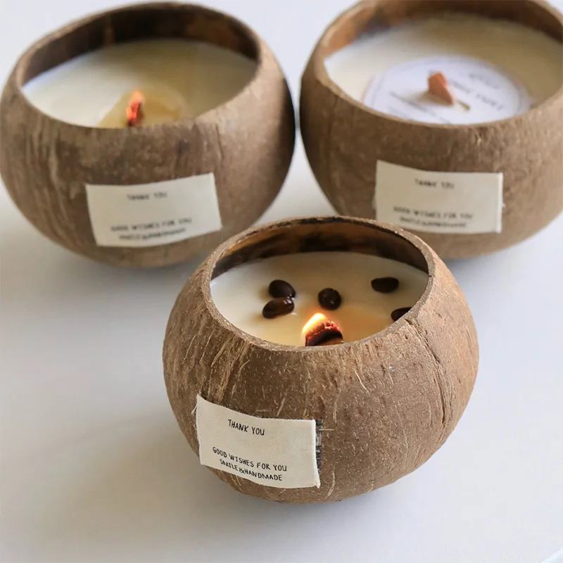 Customized Label 100% Natural Eco Friendly  Coconut Candle Soy Wax In Coconut Shell Private Label Gift Set Scented Candle