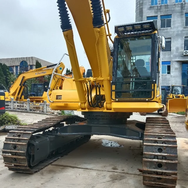 Lower Price Original Japan Used Komatsu PC450-8 Large Digger Hydraulic Crawler Machine Hot Sale in Shanghai