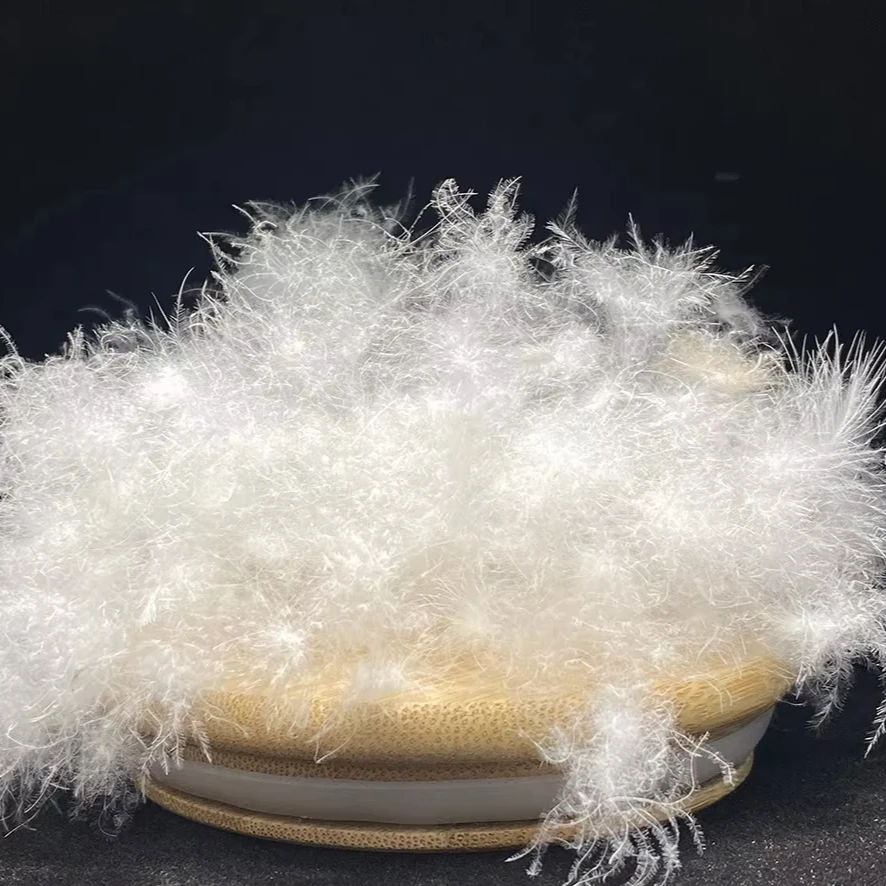 Linda Supplies Wholesale High Fluffy Clothing Filled With Pillow Duck Down Raw Materials