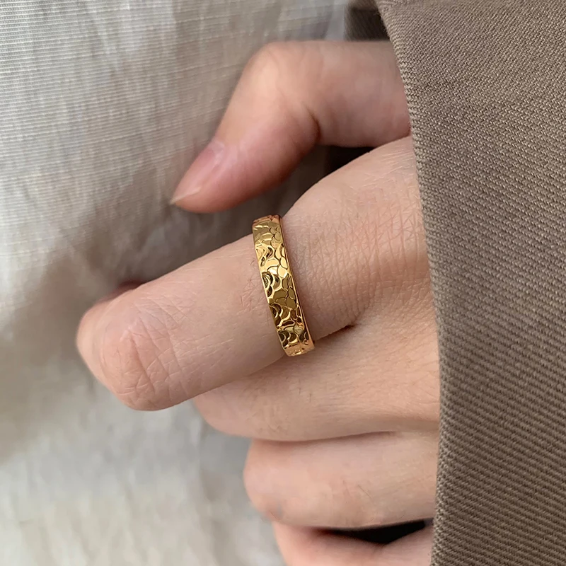 3.9mm Wide 18K Gold Plated Delicate Stainless Steel Ring Foil Irregular Textured Rings Women Fashion Vintage Waterproof Jewelry