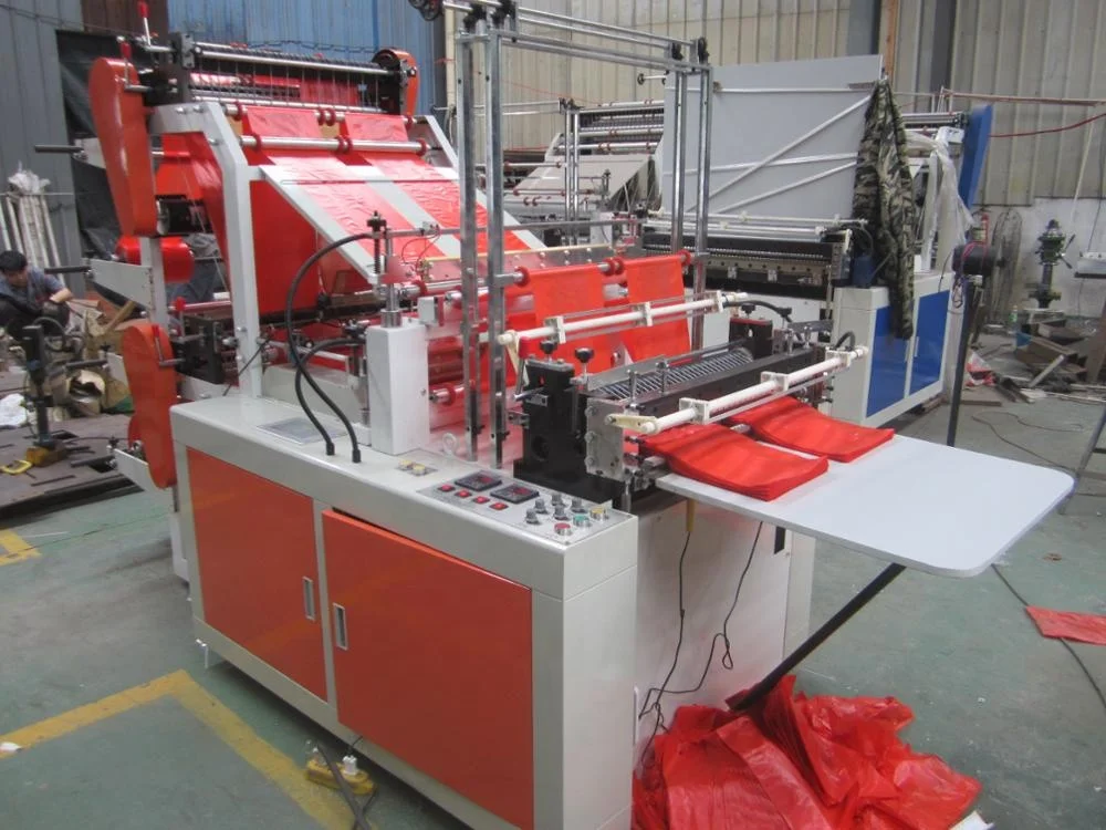 Four-line Bottom Sealing and Cutting Bag Machine