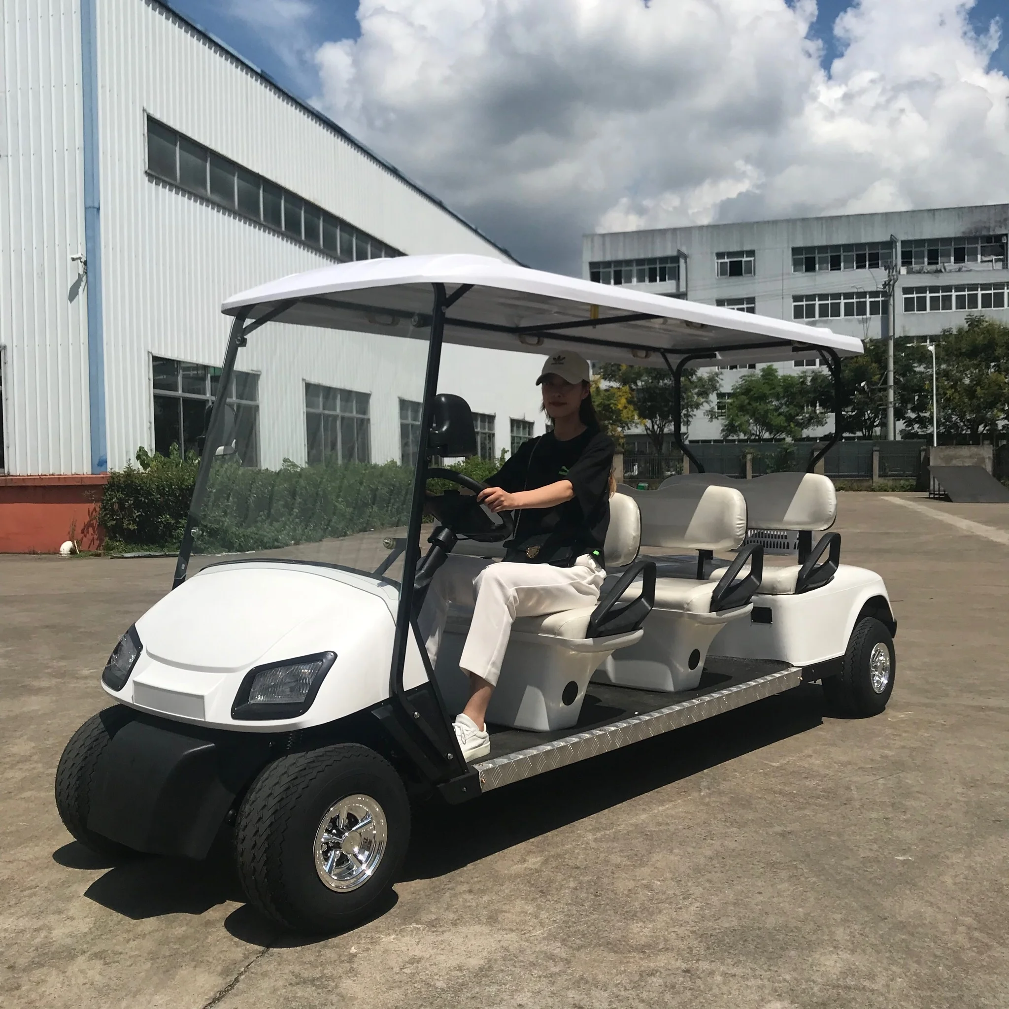 
New Environmental 6 Seater Cheap Battery Powered Gas Golf Cart 