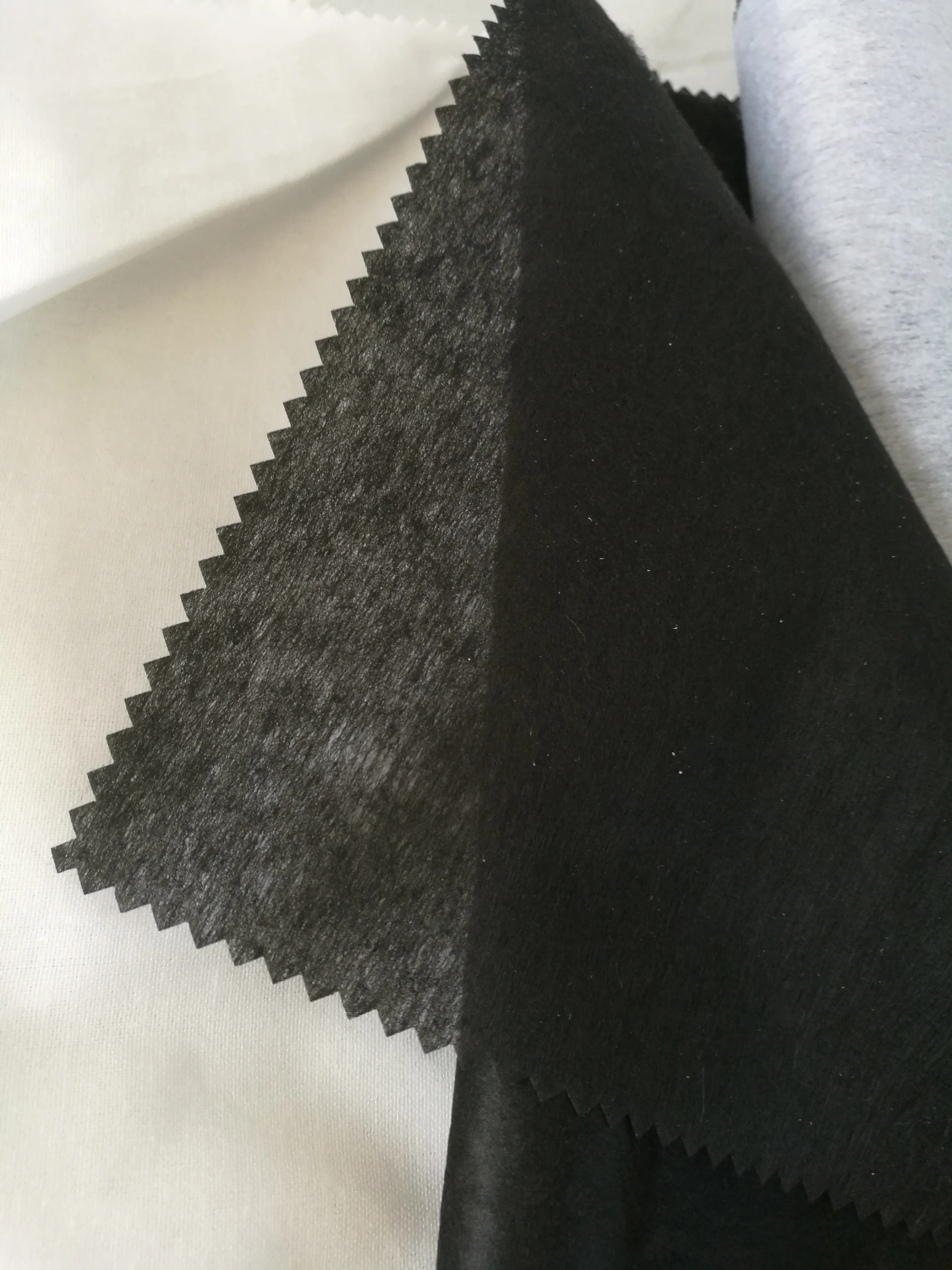 1025HF nonwoven interlining fabric