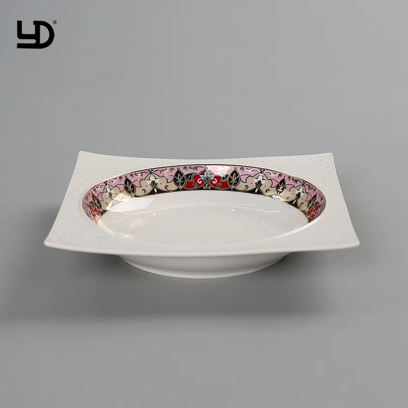 Customized China Market Factory Price Direct Sales Western Style Durable Porcelain Dinnerware Sets Bowl Square Plate Milk Pot