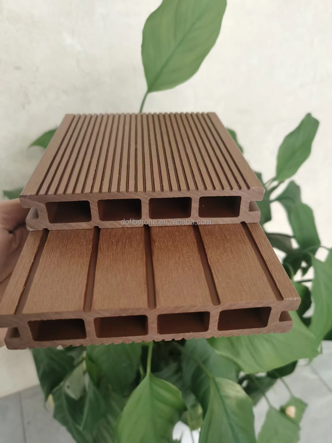 USA and Europe Hot-Selling High Quality Factory Price WPC Decking