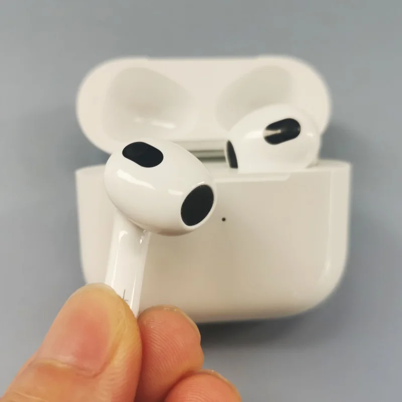 air 3 earpods 5.jpg