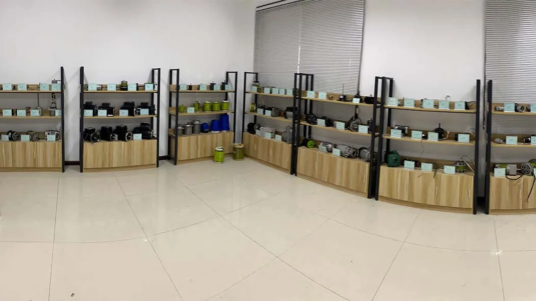 Honest Manufacture TTI supplier  110V 220V 320w 500w 750w Three Phase OEM Low Rpm High Torque Electric AC Fan Motors//