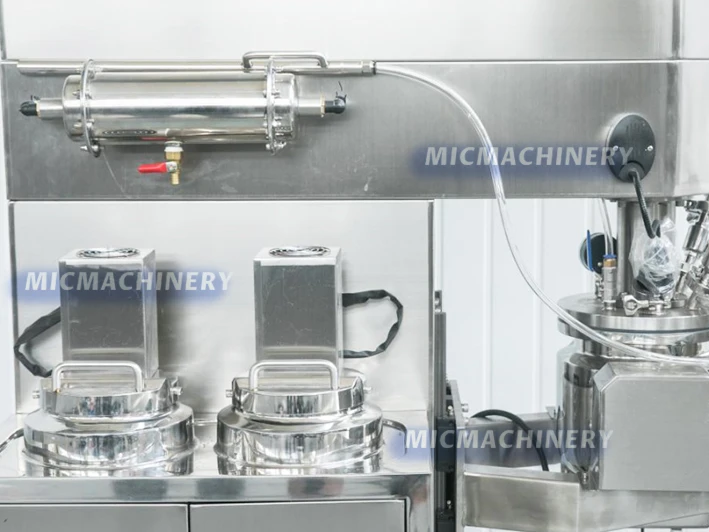 Stainless Steel Temperature Controlled Mixer Homogeneous Vacuum Emulsifying Machine