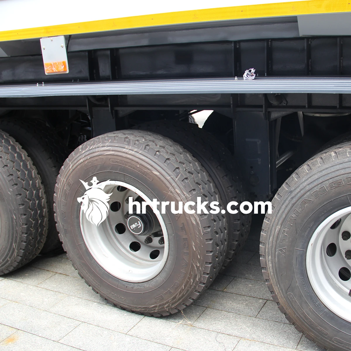 Factory Direct Sales Cheap Price 40FT 3-Axle Semi Trailer Cargo Side Curtain Trailer Made of Steel for Sale