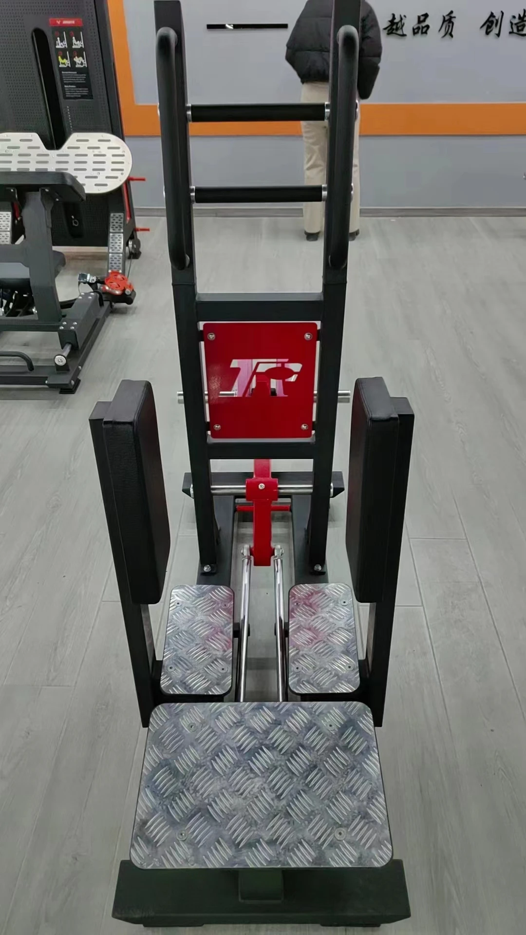 High quality hot sales Commercial Glute Training glute building equipment home gym fitness equipment standing hip thrust machine