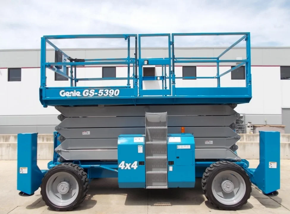 Manufacturer direct Genie 4390/5390 scissor lift skid steer foam filled tire LSW305-546NHS 12x16.5 1260038 wholesale