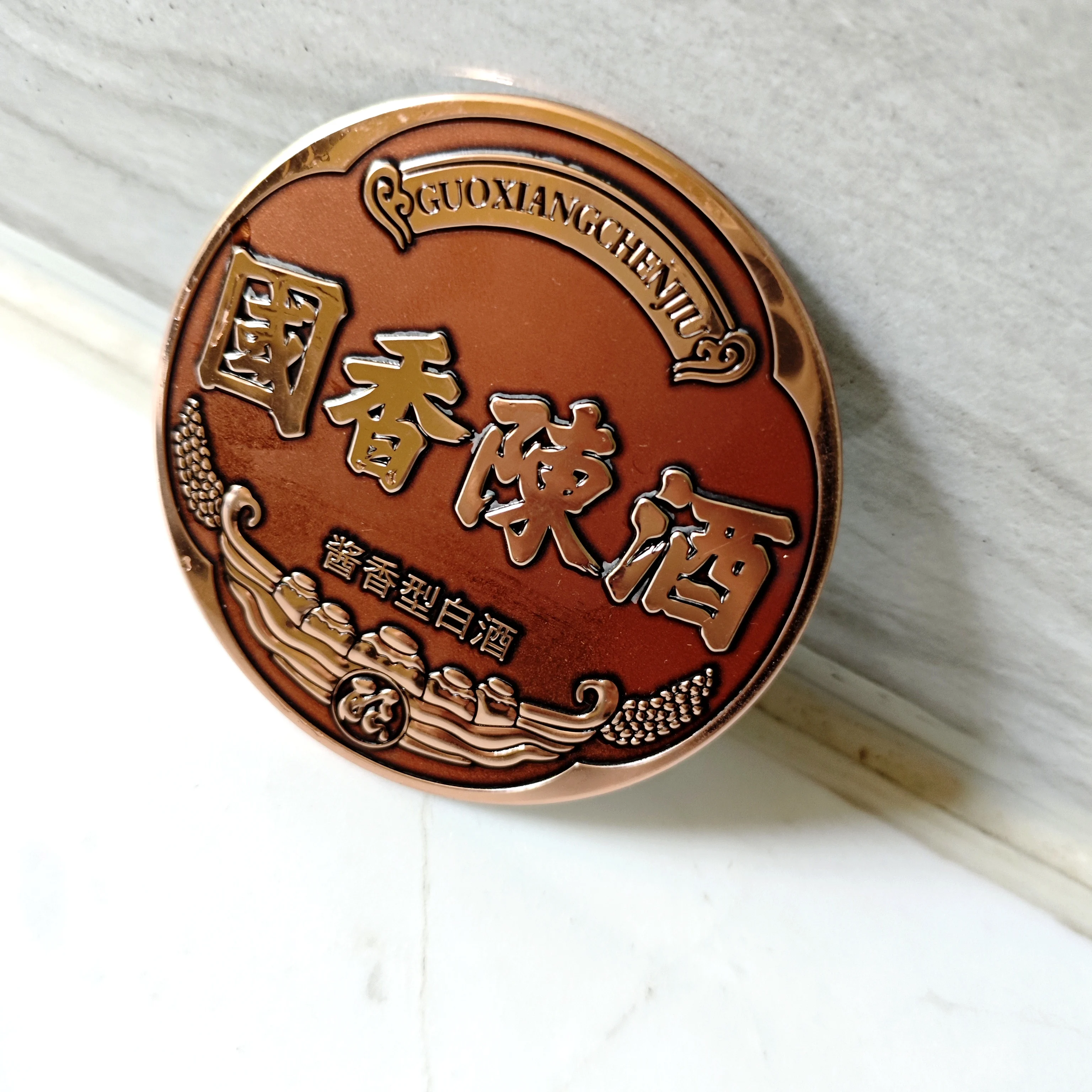 Gold Silver Plated Metal Made Award Plaque 3d Bronze Metal Medallion Custom Wooden Shield Plaque for Business Gifts