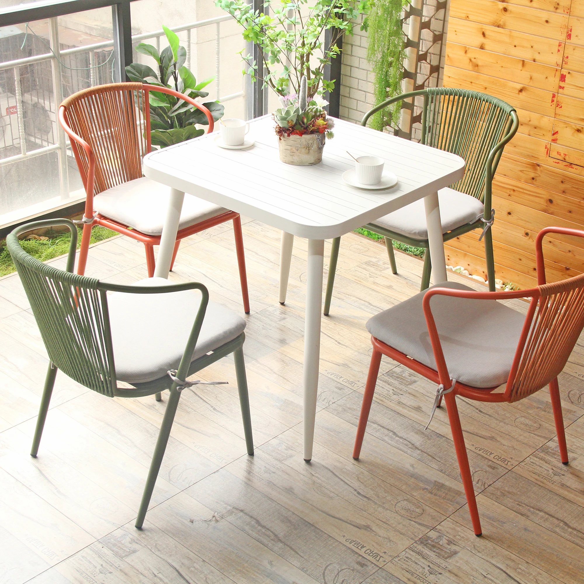 Винтажные стулья из ротанга в промышленном стиле с металлической алюминиевой рамой и плетеными веревками и подлокотниками, кресла, обеденные стулья, стулья для ресторана