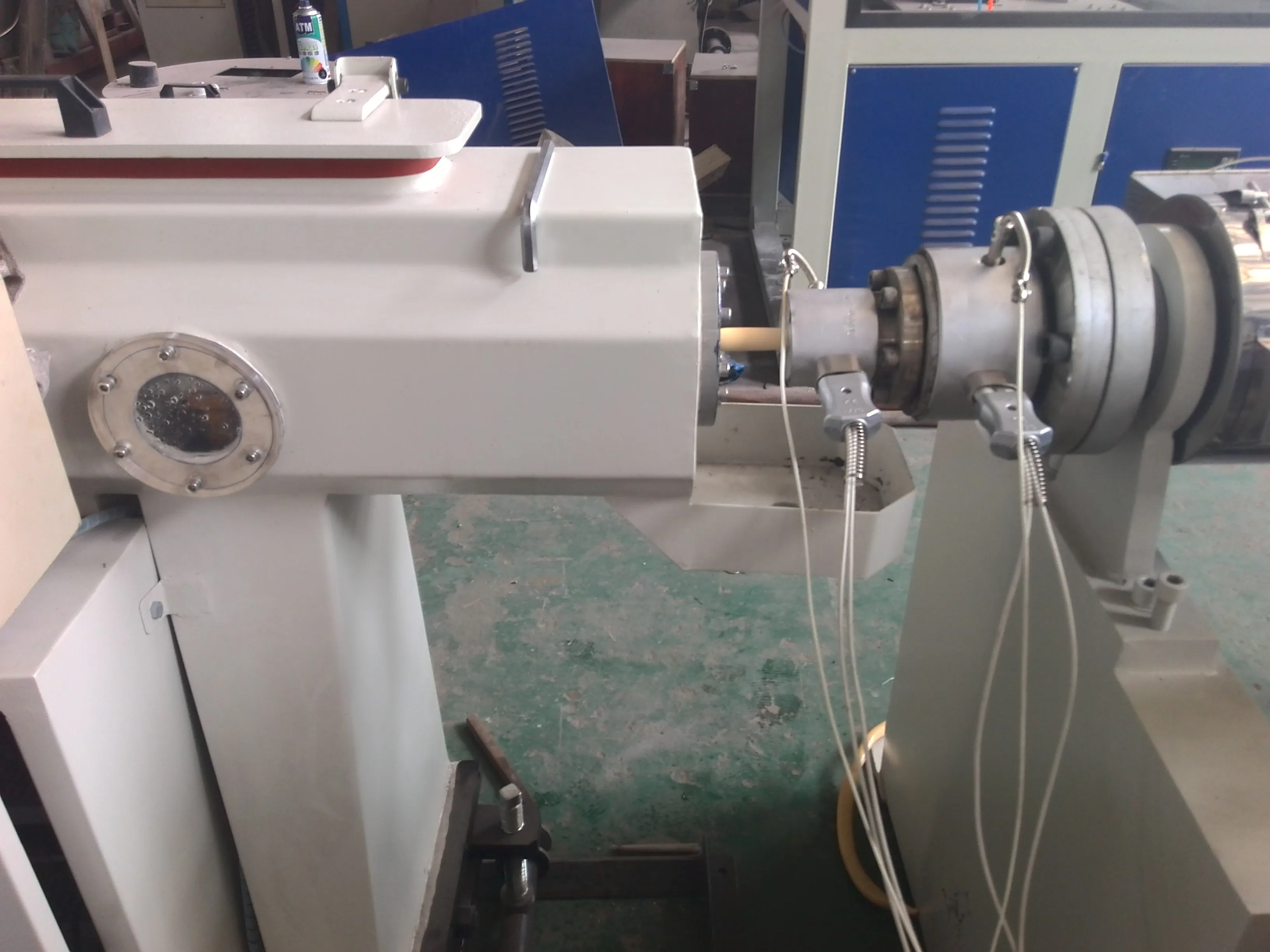 pvc pipe extrusion line single screw extruder pipe production line