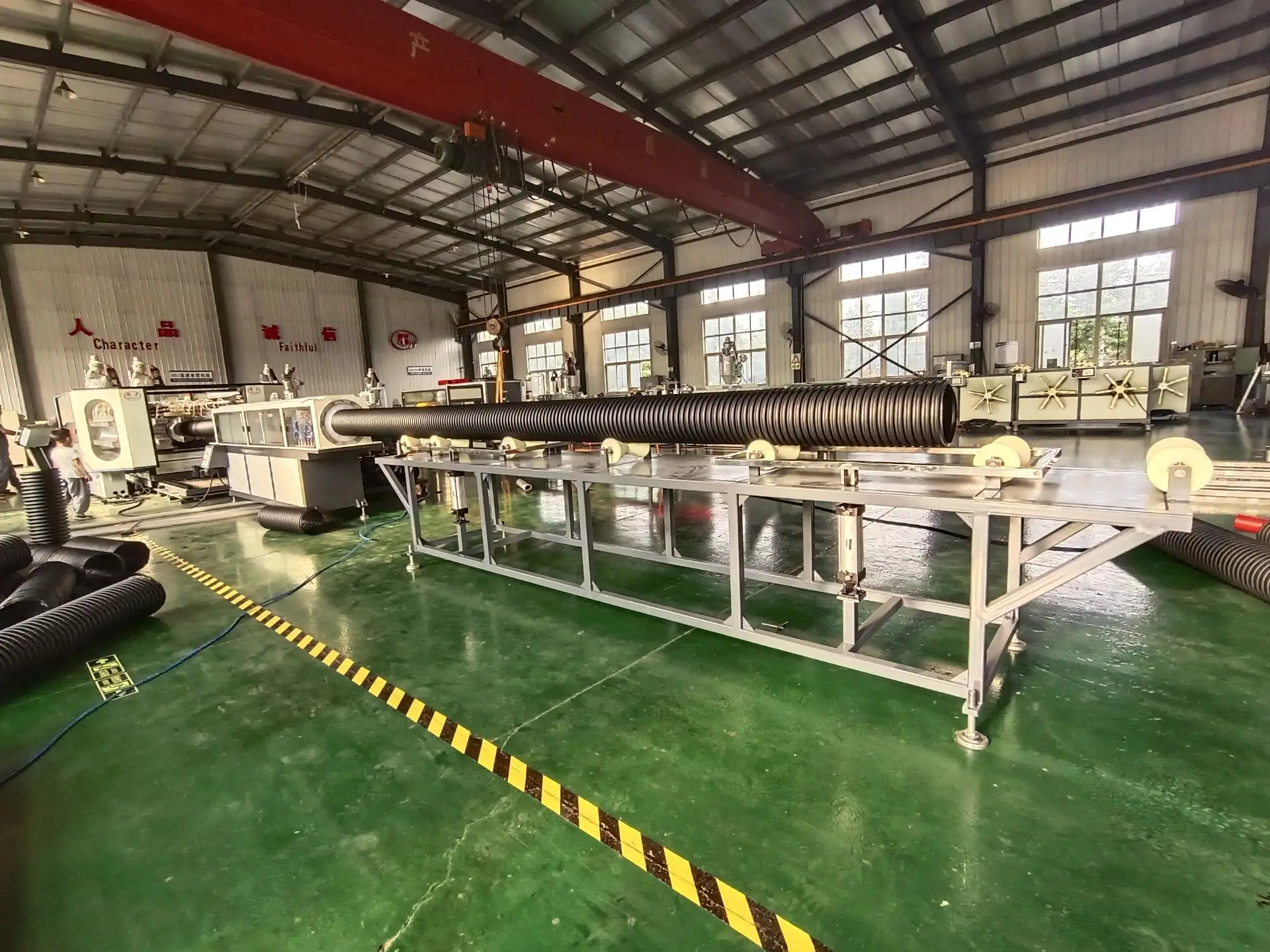 DWC pipe extruder machine manufacturing double wall corrugated HDPE underground drainage pipe