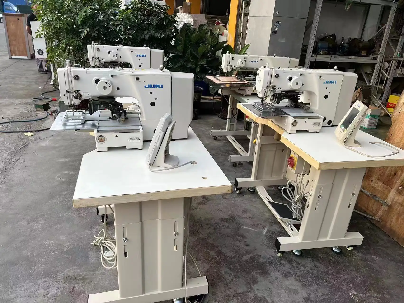 Juki AMS-210EN electro-pattern sewing machine industrial computer control