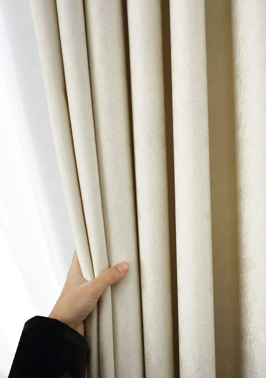 High Quality Simple Polyester Thermal Insulation Room Darkening Grommet Blackout Curtain Fabric For Living Room Hotel