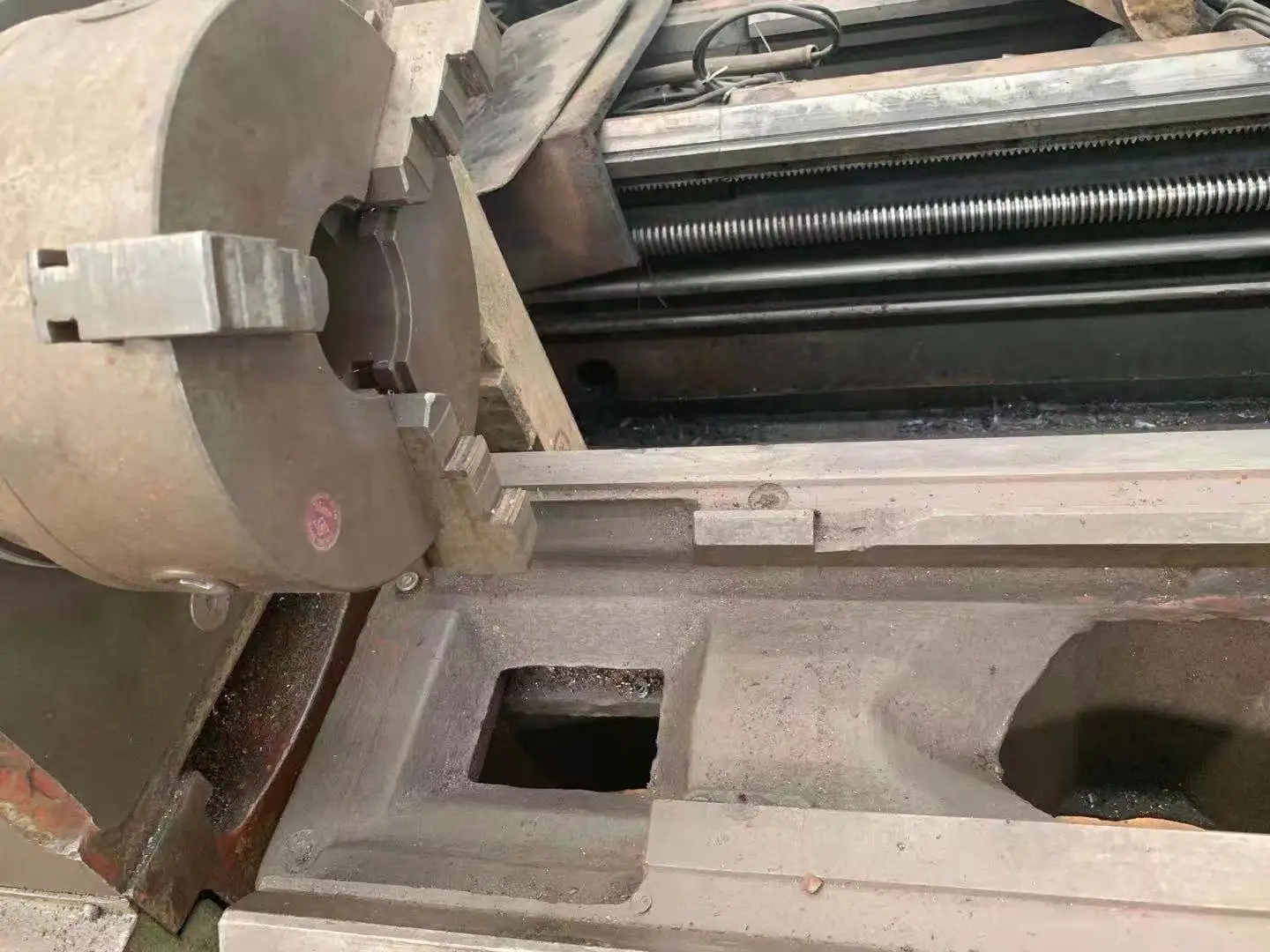 Hot sale low price second hand 6250 horizontal manual conventional lathe 2000mm turning metal working machine 2m with saddle