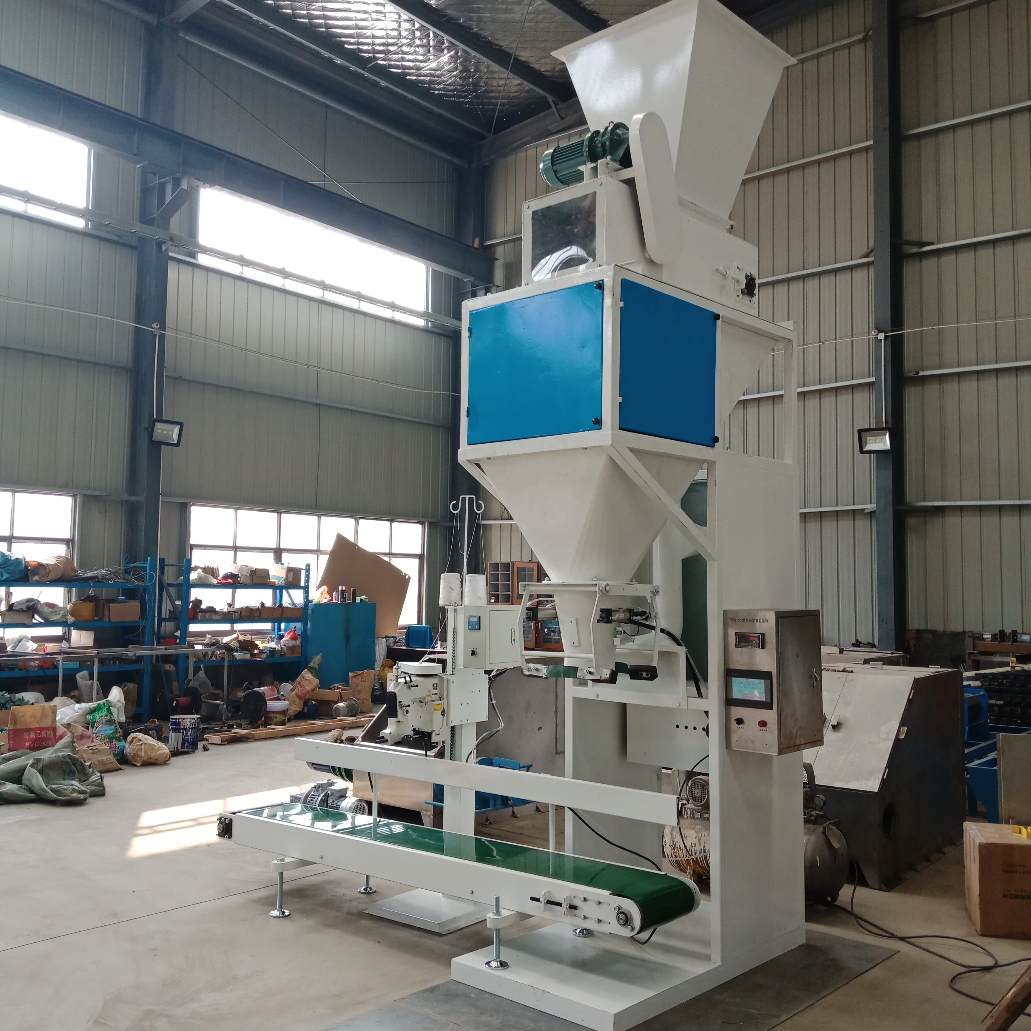 Manufacture 20kg-50kg Multifunction Rice Sugar Powder Feed Dog Food Pellet Packing Machine