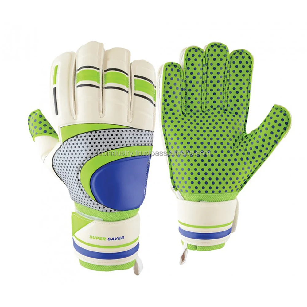 GOALKEEPER GLOOVES (7)